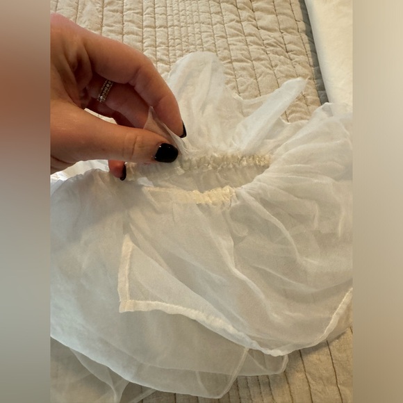 Show Me Your Mumu Rossella Ruffle Top in White Organza - M - Picture 6 of 9